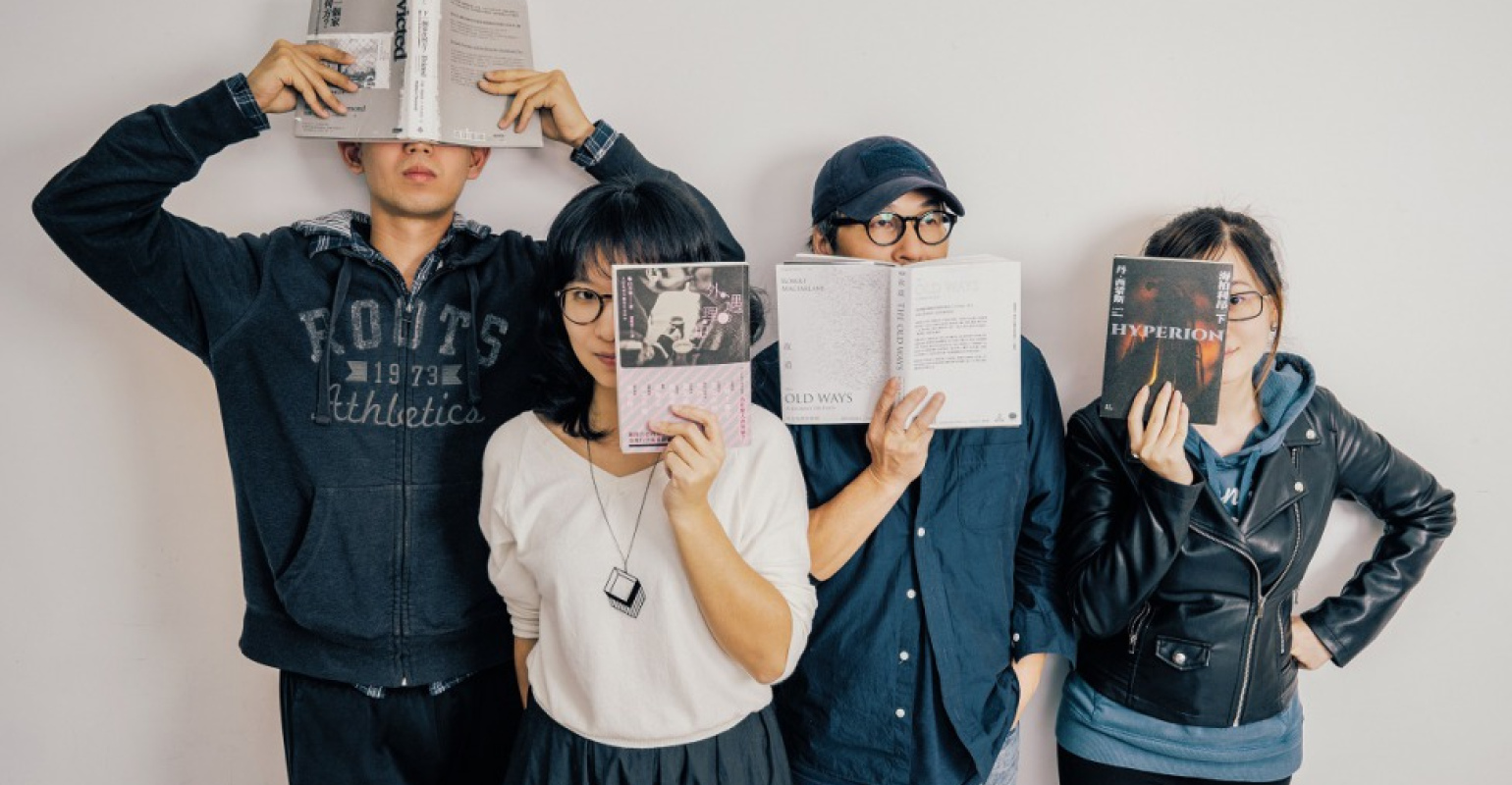 《The Affairs 週刊編集》編輯部成員：（左起）張亭筠、林鈺雯、李取中、瞿澄。